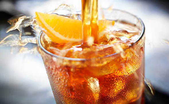 Bellini Peach-Raspberry Iced Tea
